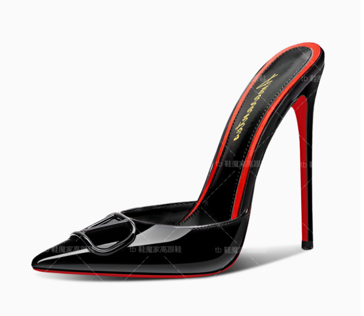 Patent Leather Pump - Novas sandálias pretas de bico fino