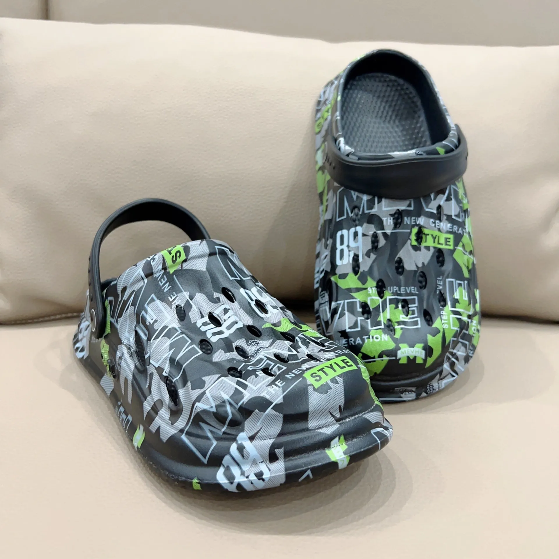 Chinelos Masculinos Plus Size  - Croc Style Clog avaliação e preço