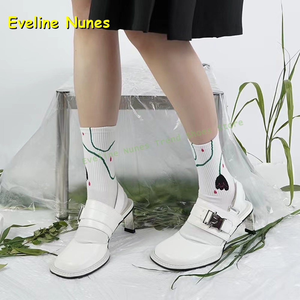 Sandálias Femininas Pretas de  - Mule Slip On avaliação e preço
