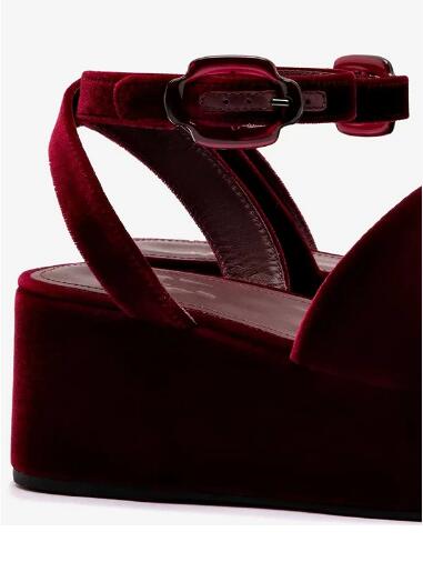 Sandálias de Salto Alto com Ti - Wedge Heeled Sneaker avaliação e preço