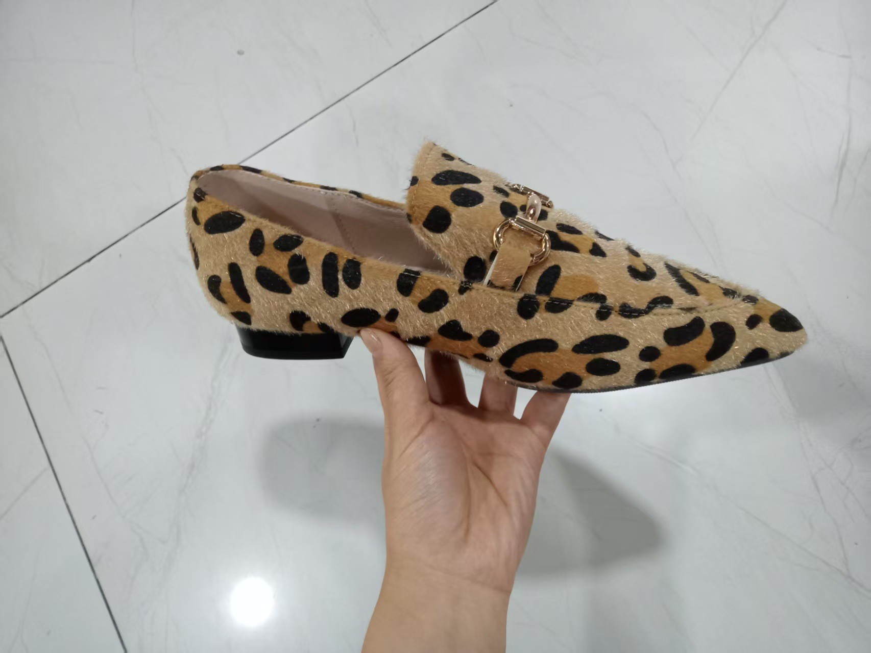 Sapatos Femininos Tamanho Gran - Mule Slip On avaliação e preço