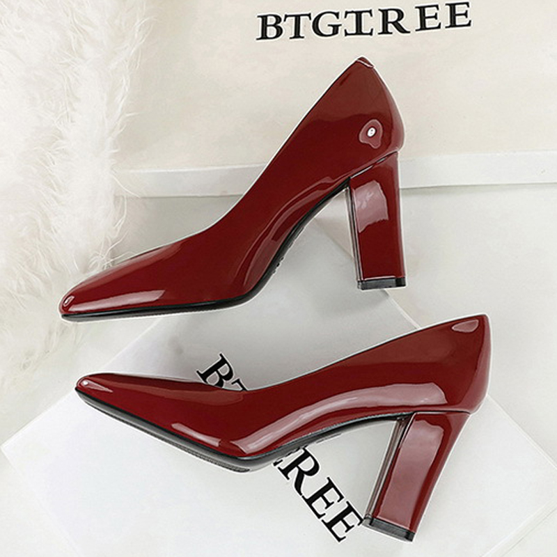 Bigtree moda bombas de couro p - Patent Leather Pump avaliação e preço