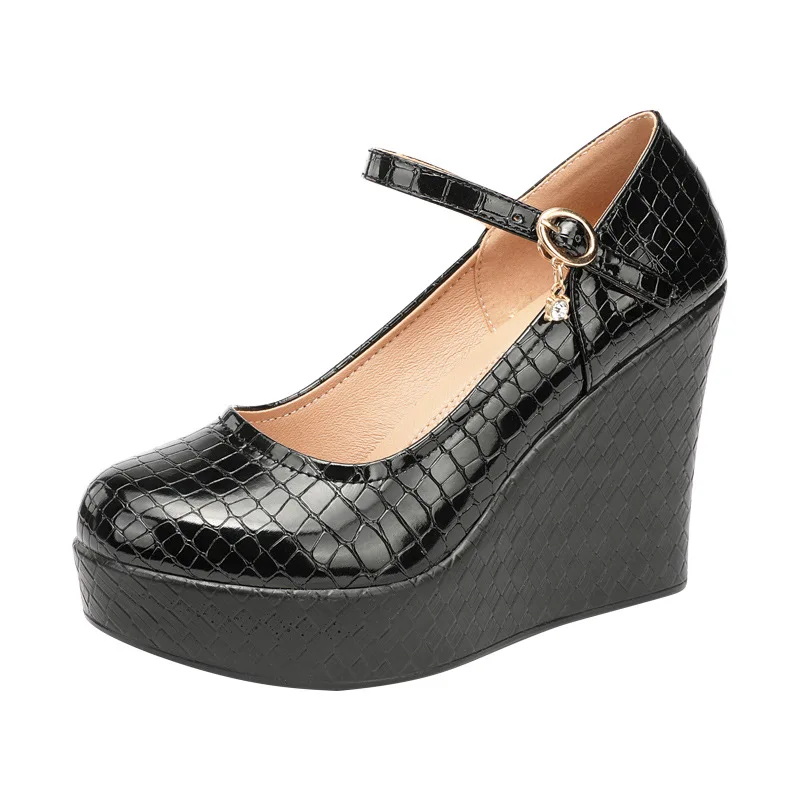 Sapatos de Couro Envernizado d - Patent Leather Pump avaliação e preço