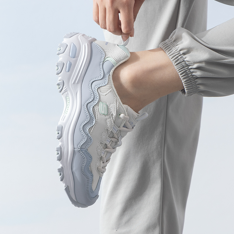 Tênis Feminino Skechers: Moda  - Women Shoes Skechers avaliação e preço