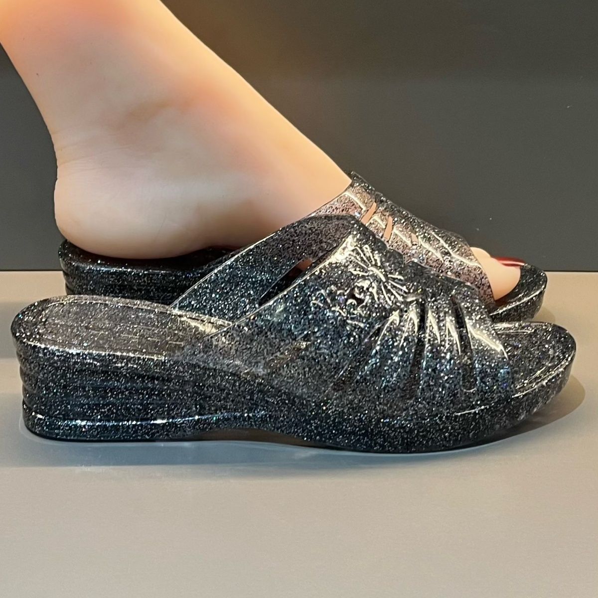 Sandálias de Plataforma com Gl - Wedge Heeled Sneaker avaliação e preço