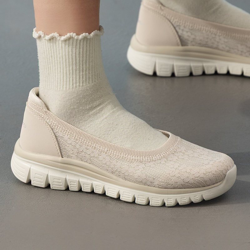 Tênis Feminino Skechers Slip-O - Women Shoes Skechers avaliação e preço